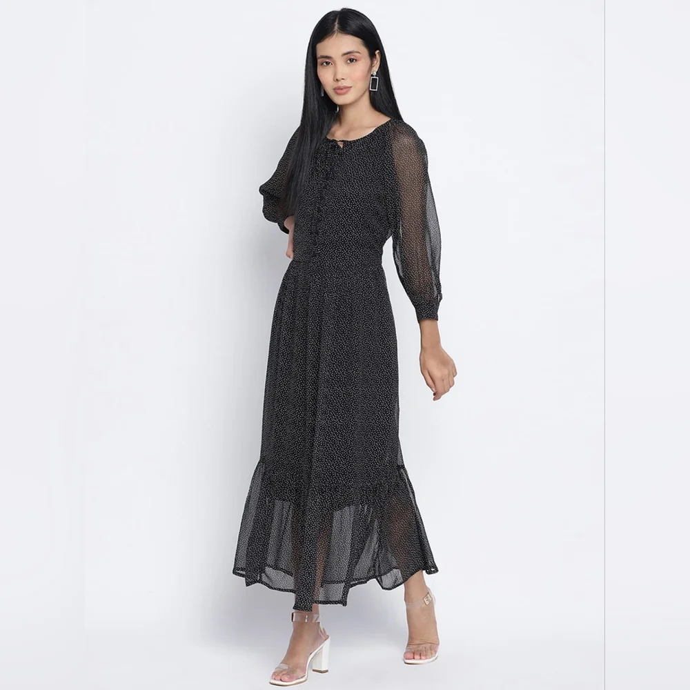 Estella: Black Maxi Dress - Picture 3 of 4